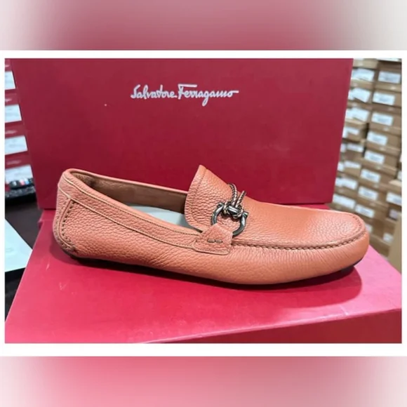 Salvatore Ferragamo | Shoes | Salvatore Ferragamo Front  display picture 1